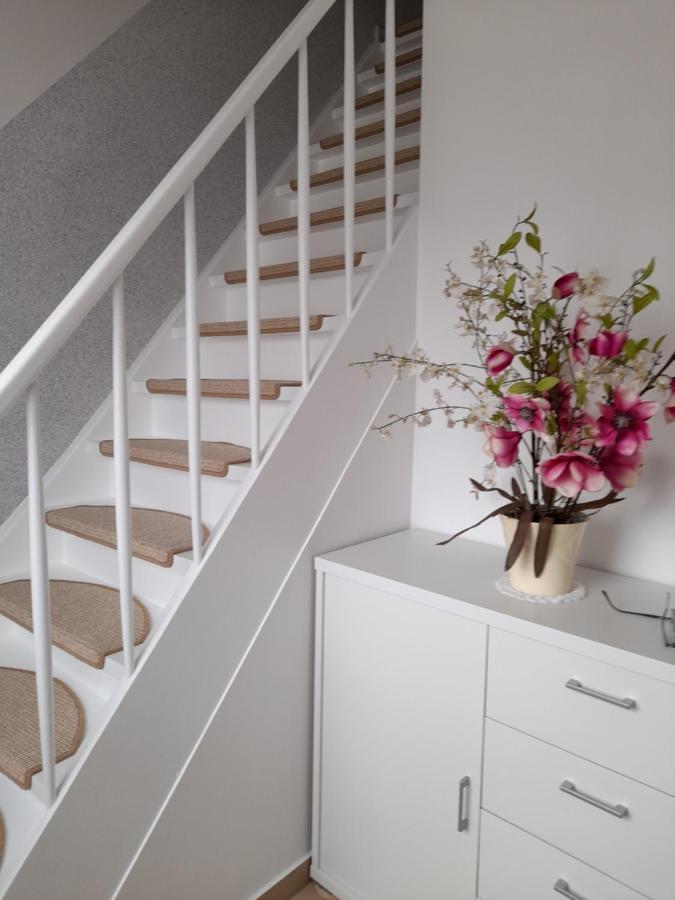 Ferienwohnung Pham Hage Buitenkant foto