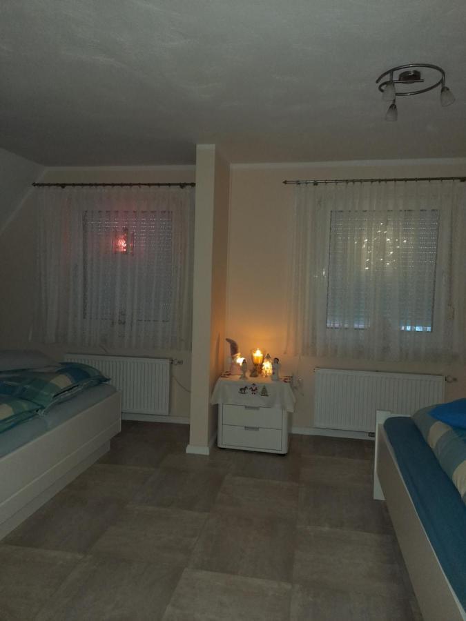 Ferienwohnung Pham Hage Buitenkant foto