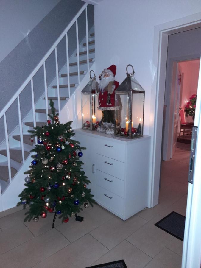 Ferienwohnung Pham Hage Buitenkant foto