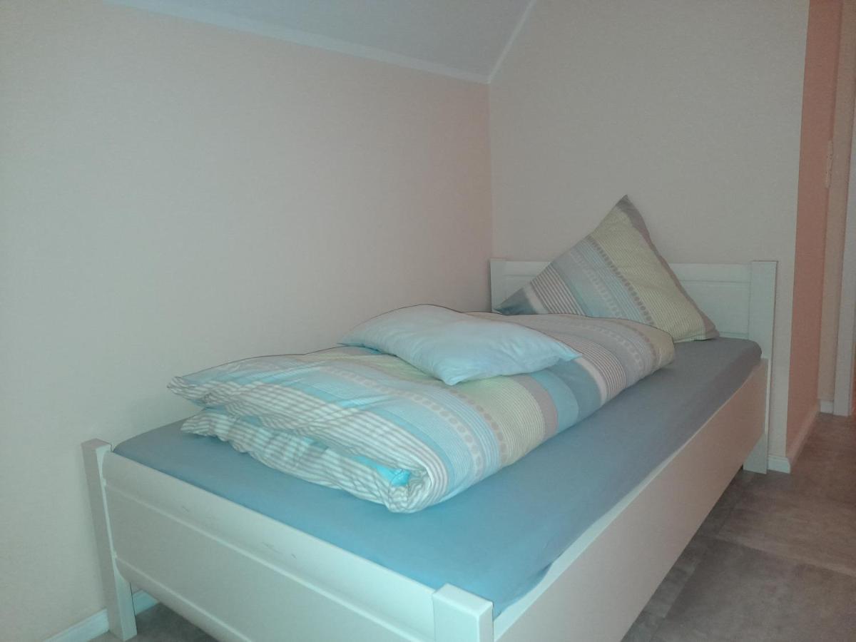 Ferienwohnung Pham Hage Buitenkant foto