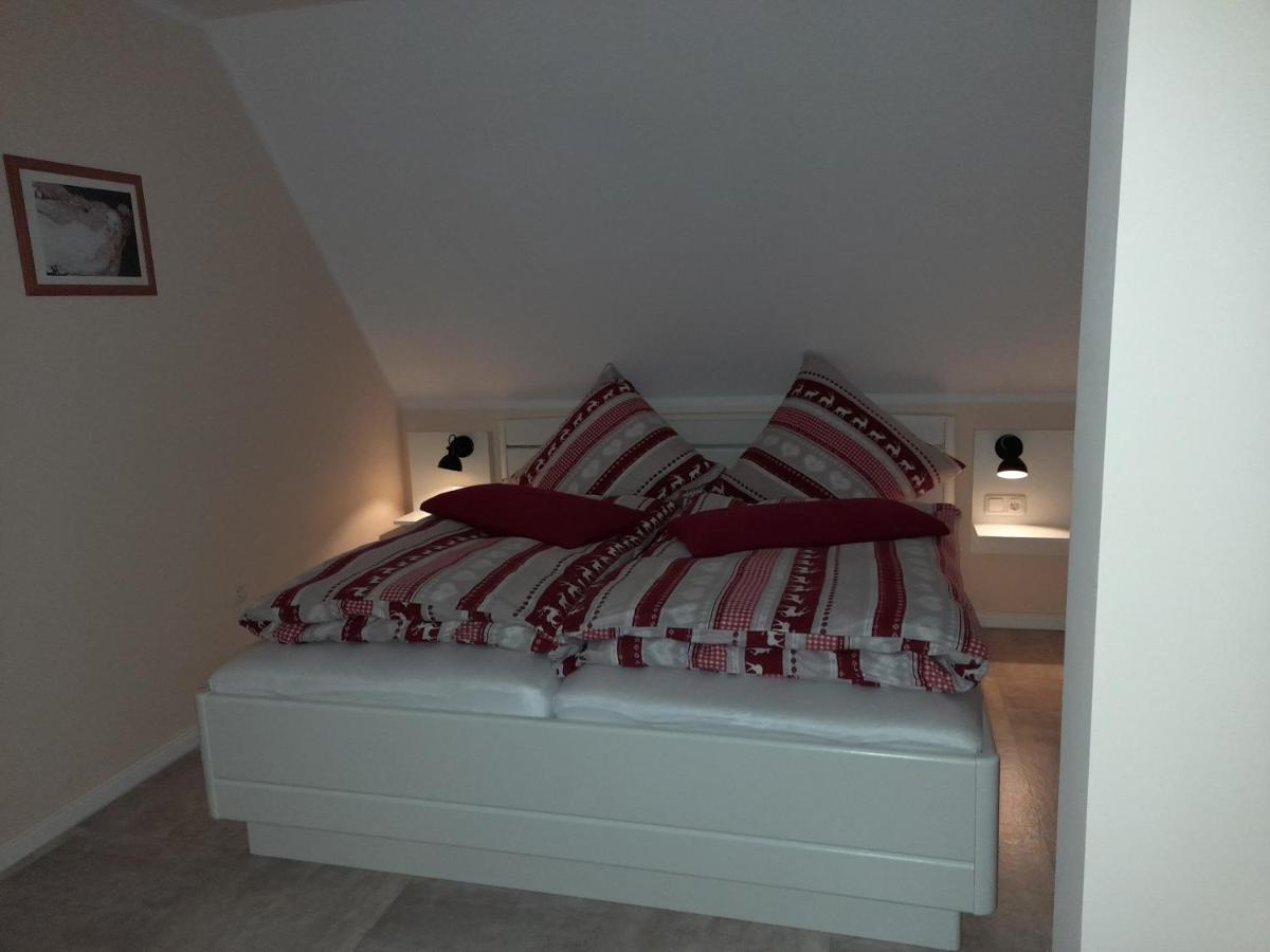 Ferienwohnung Pham Hage Buitenkant foto